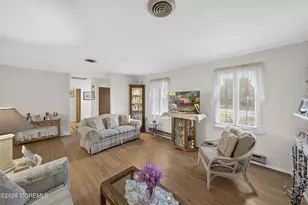 13 Greenleaf St, Whiting, NJ 08759 - Photo 5