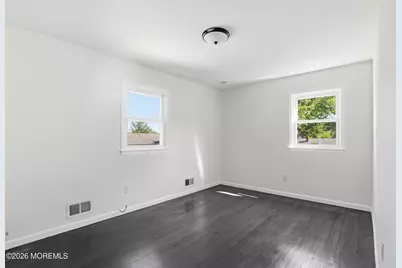 816 Berkeley Avenue, Beachwood, NJ 08722 - Photo 13