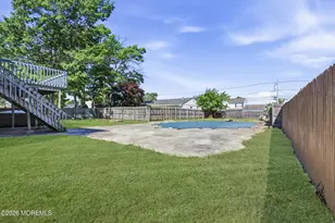 816 Berkeley Ave, Beachwood, NJ 08722 - Photo 27