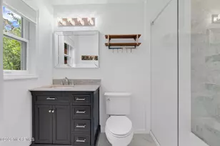 26 Iler Dr, Middletown, NJ 07748 - Photo 23