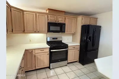 300 Ocean Avenue N #D5, Long Branch, NJ 07740 - Photo 25
