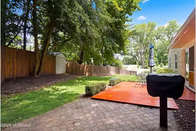 95 Idlebrook Lane, Aberdeen Township, NJ 07747 - Photo 15