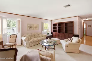 95 Idlebrook Ln, Aberdeen Township, NJ 07747 - Photo 3