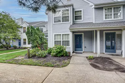 431 Hampton Court, Manalapan Township, NJ 07726 - Photo 1