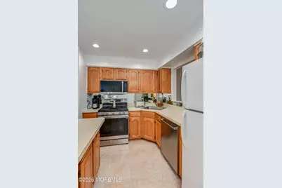 431 Hampton Court, Englishtown, NJ 07726 - Photo 3
