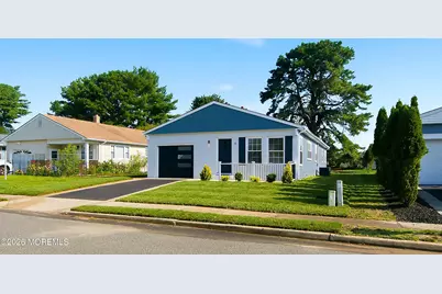 4 Pebble Beach Court, Toms River Township, NJ 08757 - Photo 3