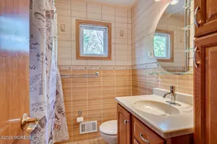 221 N Hill Rd, Colonia, NJ 07067 - Photo 19