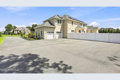 3251 Premier Place, Wall Township, NJ 07719 - Photo 55