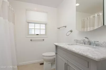 16 Pine Tree Lane, Manalapan Township, NJ 07726 - Photo 15