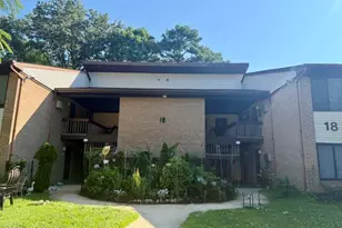 18 Pine Cluster Cir, Manalapan Township, NJ 07726 - Photo 1