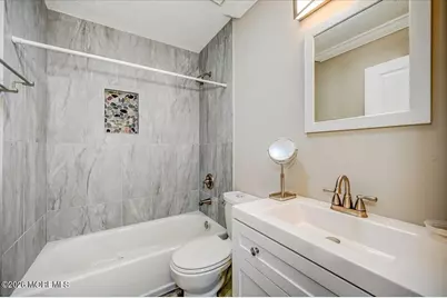 20 Jaffreyton Close #1000, Freehold, NJ 07728 - Photo 23