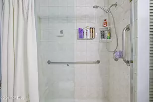 29 Plz de Las Flores, Freehold, NJ 07728 - Photo 19