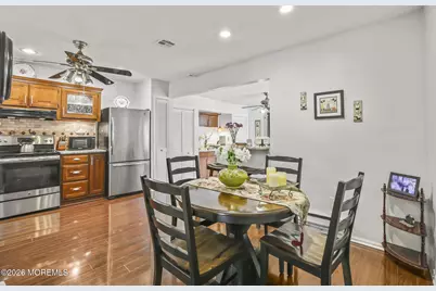 29 Plaza De Las Flores #F, Freehold, NJ 07728 - Photo 9