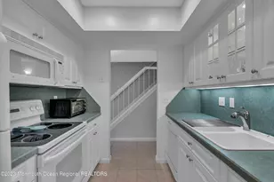 15 Linden Dr, Spring Lake, NJ 07762 - Photo 9