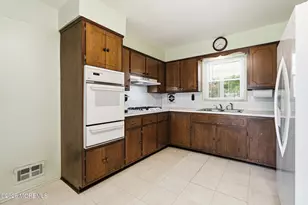 1110 Madison Ave, Ocean Twp, NJ 07712 - Photo 11