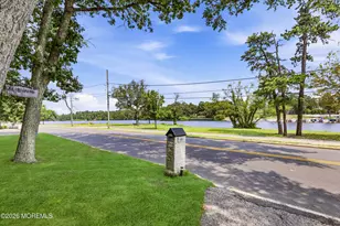 408 S Lake Dr, Lakewood, NJ 08701 - Photo 9