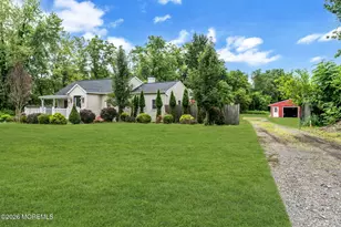 247 Friendship Rd, Cranbury Township, NJ 08512 - Photo 37