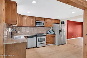 247 Friendship Rd, Cranbury Township, NJ 08512 - Photo 7