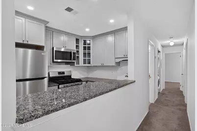 92 Des Moines Court, Tinton Falls, NJ 07712 - Photo 3