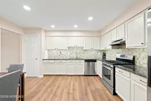 137 Redpine Loop, Old Bridge Township, NJ 08857 - Photo 5
