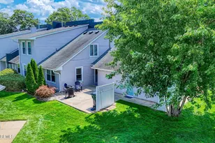 19 Arlene Ct, Brick, NJ 08724 - Photo 1