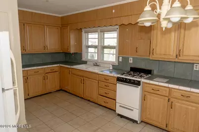 3 Coluco Place, Keyport, NJ 07735 - Photo 5