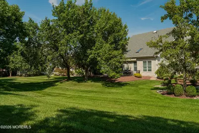 28 Brighton Court, Monroe Township, NJ 08831 - Photo 11