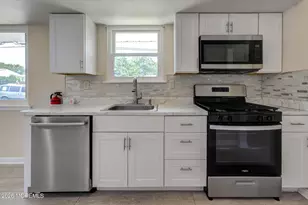 1015 Eton Way, Neptune Township, NJ 07753 - Photo 11
