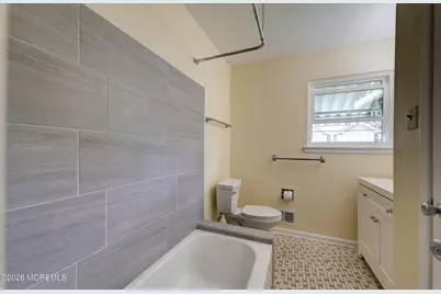 1015 Eton Way, Neptune Township, NJ 07753 - Photo 25
