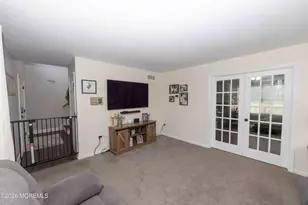 1217 Lawrence Ave, Toms River Township, NJ 08757 - Photo 3