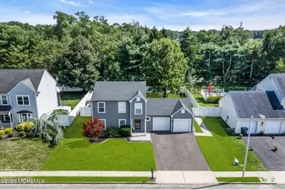 21 Crater Lake Road, Howell Township, NJ 07731 - Photo 35