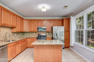 574 Saint Andrews Place, Manalapan Township, NJ 07726 - Photo 9