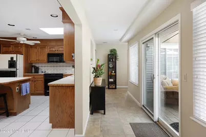 124 Princess Anne Drive, Freehold, NJ 07728 - Photo 25