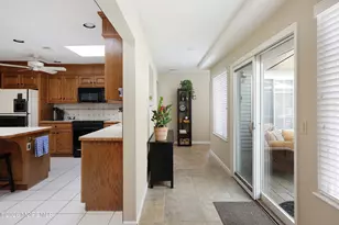 124 Princess Anne Dr, Freehold, NJ 07728 - Photo 25