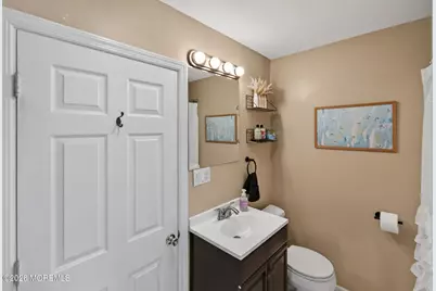 758 Monmouth Parkway, North Middletown, NJ 07748 - Photo 23