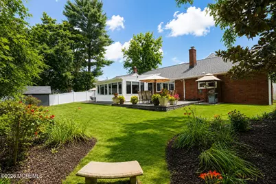 34 W Lincoln Circle, Red Bank, NJ 07701 - Photo 45