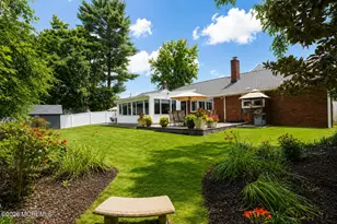 34 W Lincoln Cir, Red Bank, NJ 07701 - Photo 45