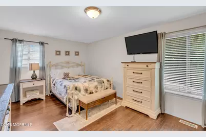 8 Honeysuckle Way, Howell Township, NJ 07731 - Photo 25