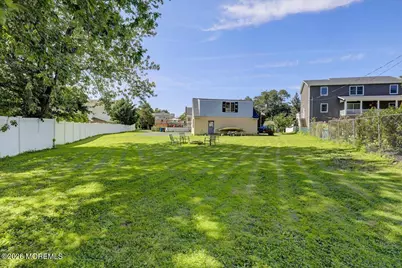 1 Haven Street, Port Monmouth, NJ 07758 - Photo 35