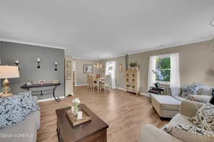 25 Ryan Rd, Manalapan Township, NJ 07726 - Photo 5