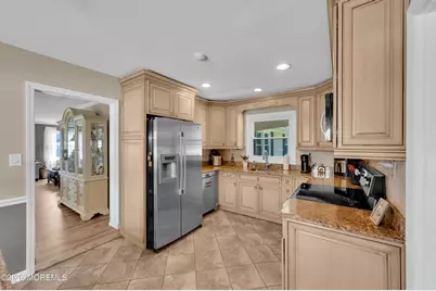 25 Ryan Road, Manalapan Township, NJ 07726 - Photo 9