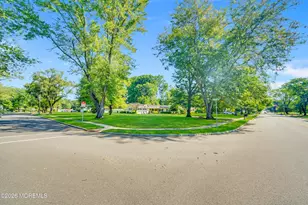 25 Ryan Rd, Manalapan Township, NJ 07726 - Photo 31