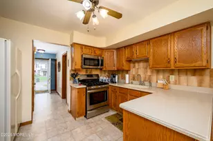 10 Petal Patch Trail, Howell Township, NJ 07731 - Photo 5