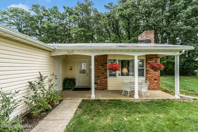 167 Courtshire Drive, Brick, NJ 08723 - Photo 5