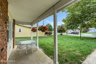 167 Courtshire Dr, Brick, NJ 08723 - Photo 7