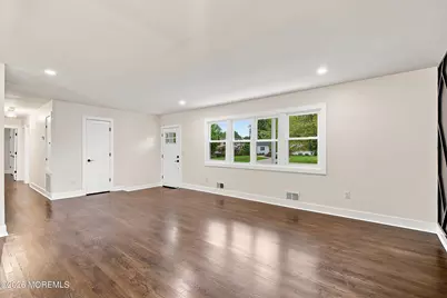 17 Mohawk Drive, Matawan, NJ 07747 - Photo 9
