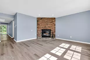 16 Excalibur Ct, Old Bridge Township, NJ 08857 - Photo 9