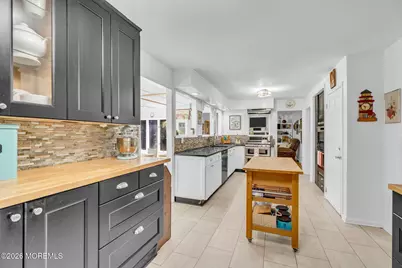 16 Millpond Lane, Colts Neck Township, NJ 07722 - Photo 13