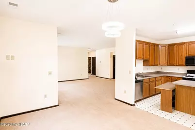 526 Saint Andrews Place, Manalapan Township, NJ 07726 - Photo 17