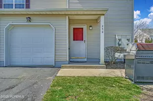 256 Tennis Ct, Wall Township, NJ 07719 - Photo 5